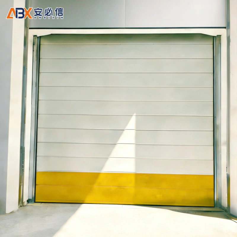 可克达拉分节式滑升门